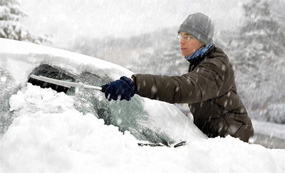 La "Ley de Christine" de Boscola para proteger a los automovilistas de la nieve y el hielo, firmada por el Gobernador como Ley 90 de 2022